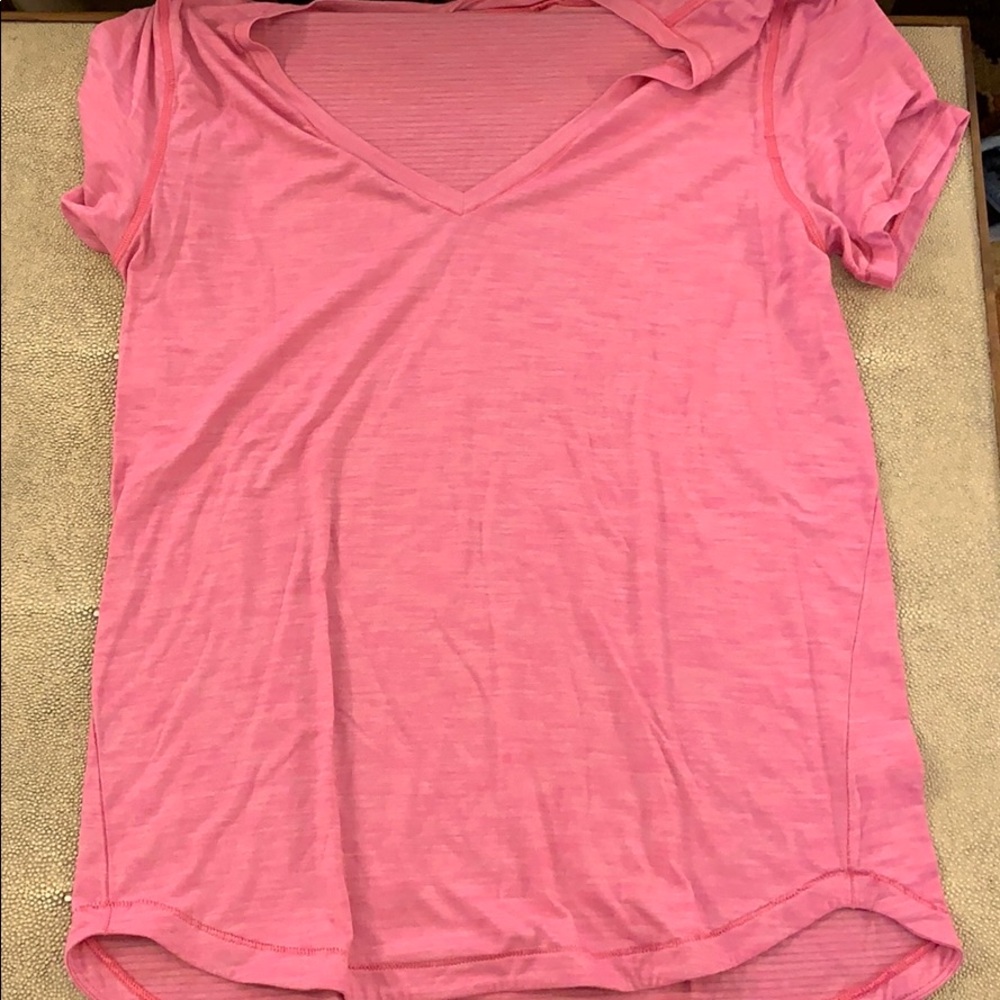 Lululemon pink T-shirt